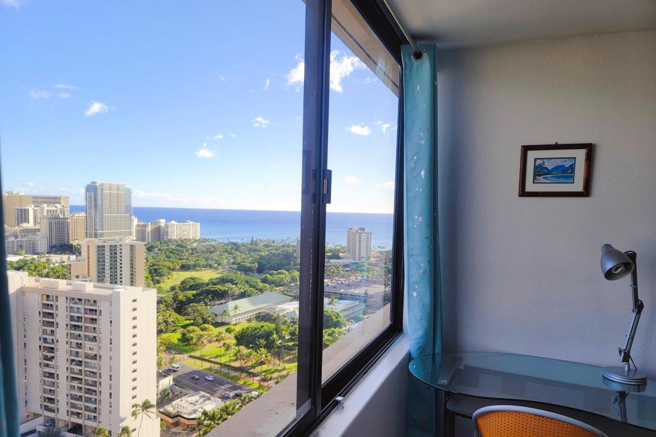Waikiki Condo High Floor Views Beaches Convention Center Honolulu Bagian luar foto
