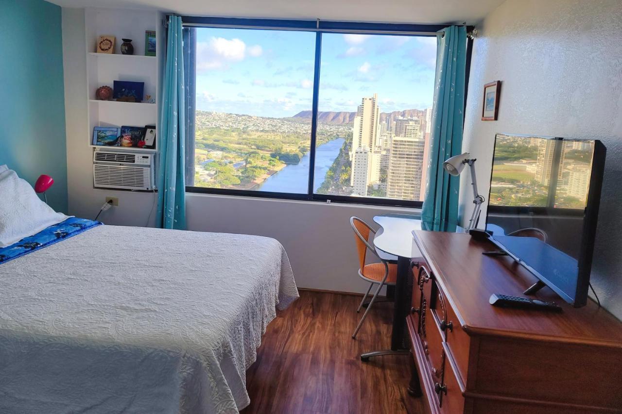 Waikiki Condo High Floor Views Beaches Convention Center Honolulu Bagian luar foto