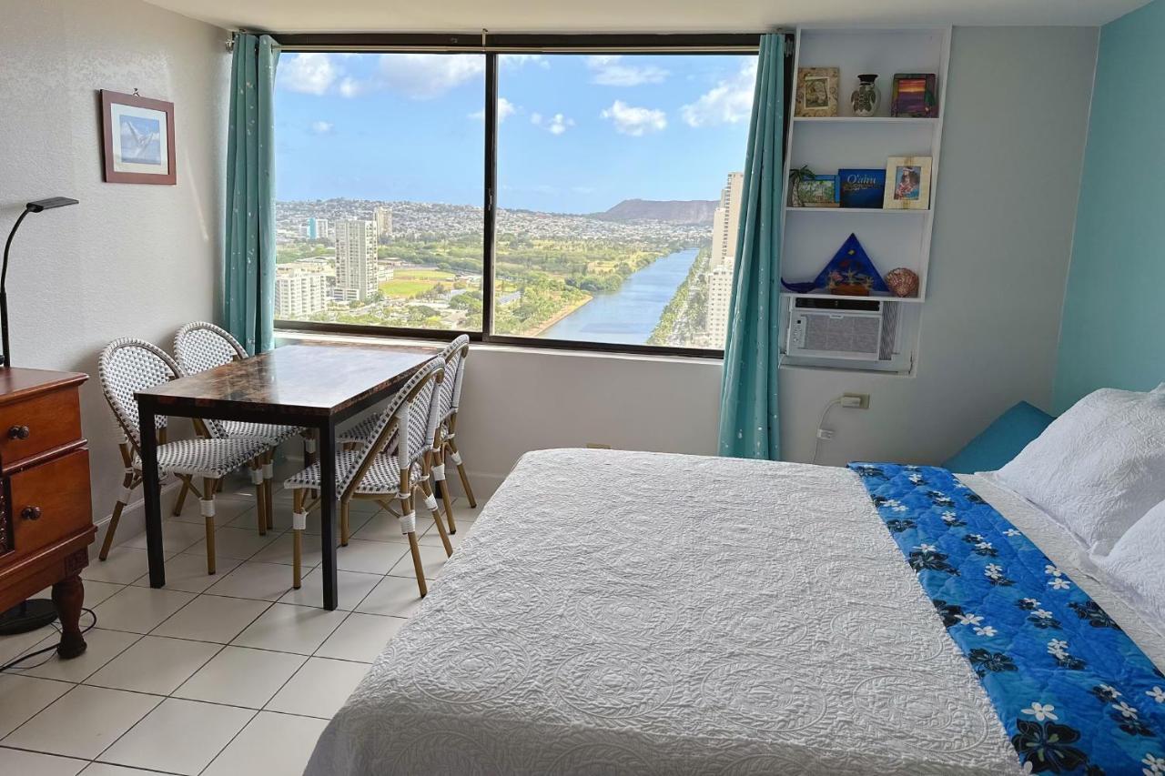 Waikiki Condo High Floor Views Beaches Convention Center Honolulu Bagian luar foto